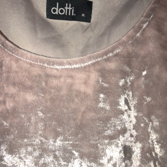 Tight top - Picture 2 of 2